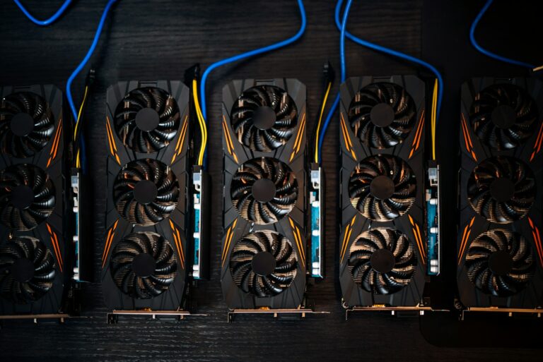 Cryptocurrencies 6 mining rig components, blockchain details of technology. bitcoin, litecoin