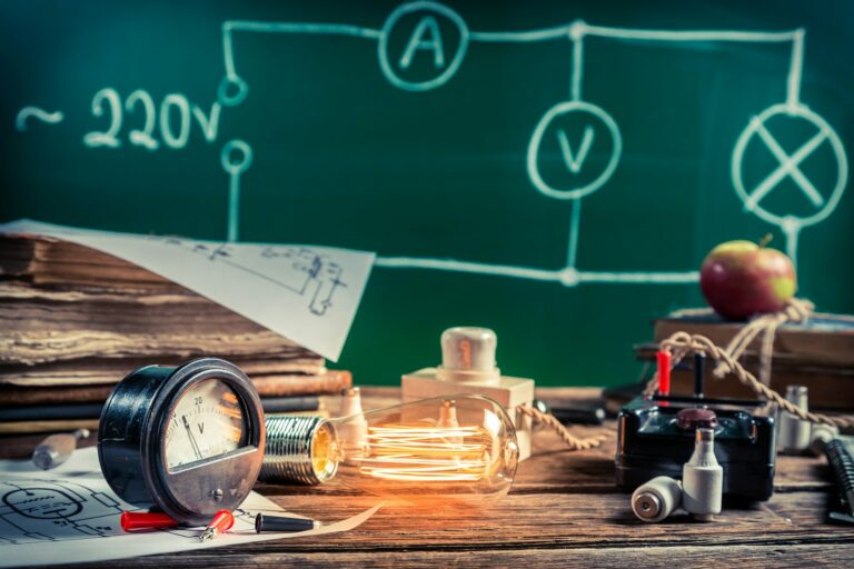 Electrical experience in physics laboratory