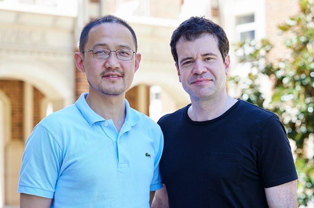 University of Oklahoma researchers Bruno Ochoa and Hong-yi Xie