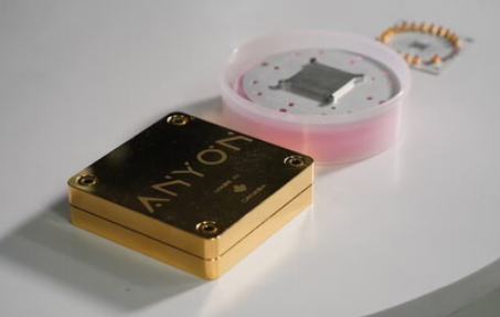 Three generations of Anyon Systems' quantum processors (CNW Group/Anyon Systems Inc)