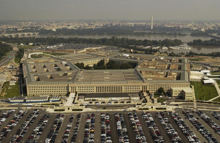 pentagon, washington dc, military, headquarters, nature, vehicles, parking, sky, landscaper, known, famous, landmark, architecture