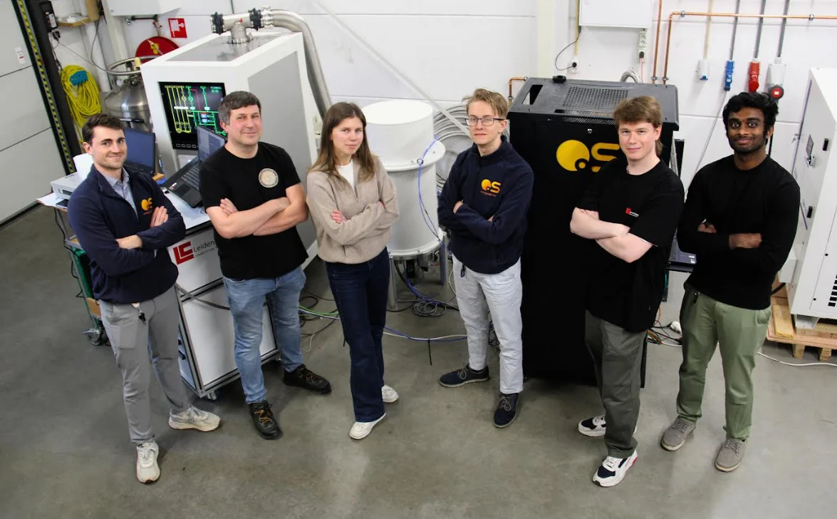 Dutch Project Quper Results in New Leiden Cryogenics Mini-fridge, Controlled by OrangeQS Juice Operating System