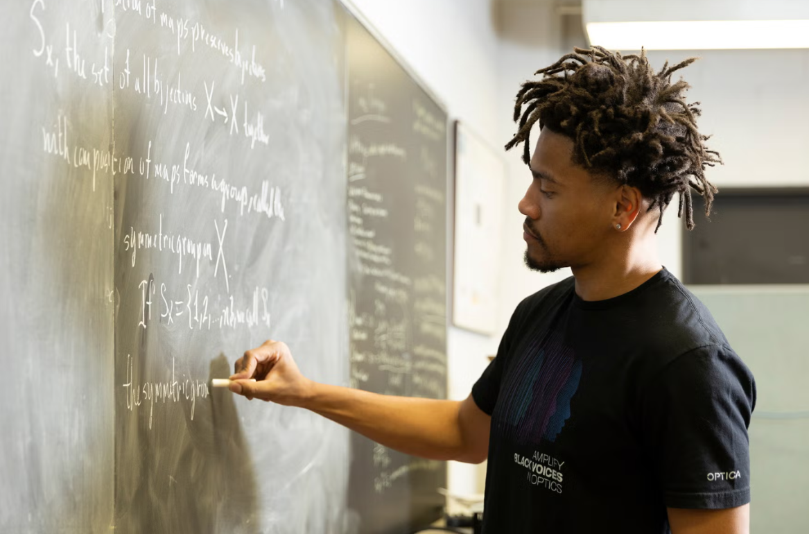 UIC Midwest Quantum Collaboratory